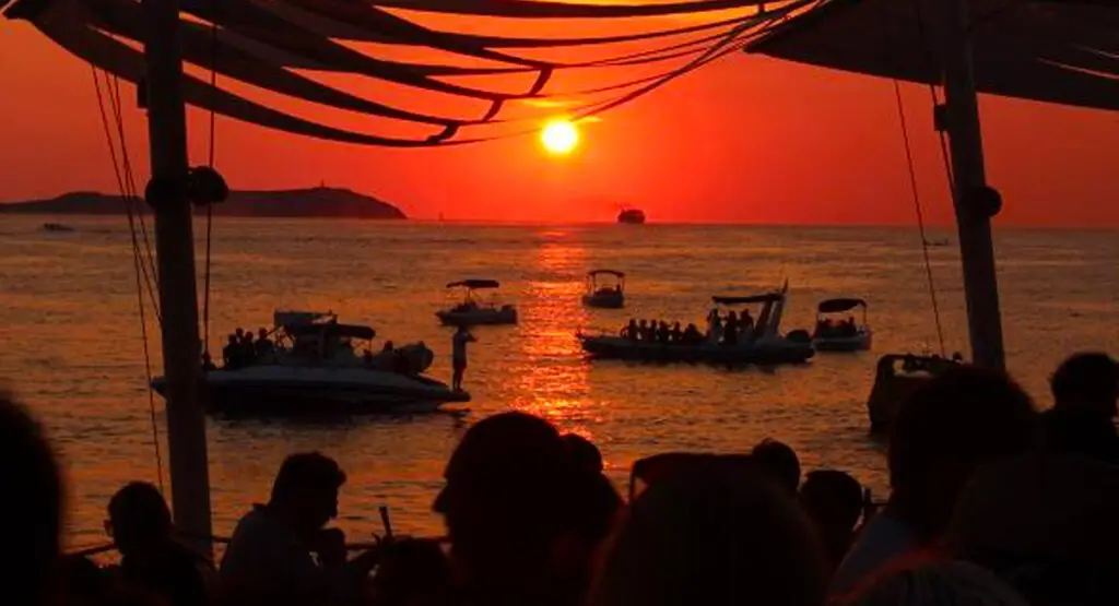 Café Mambo Ibiza: The Iconic Beachfront Restaurant and DJ Bar