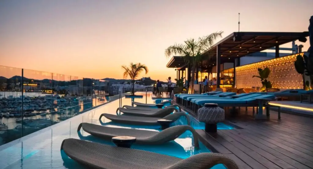 Luxury Wellness Oasis: Aguas de Ibiza Grand Luxe Hotel