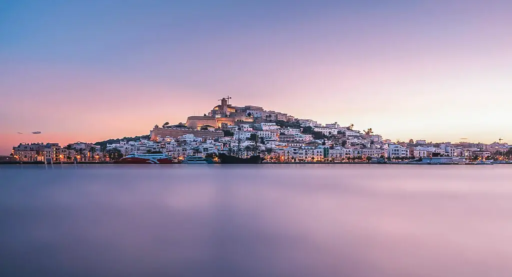 Discover Ibiza by boat