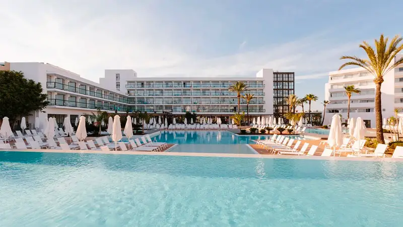 Alua Miami Ibiza: A Solo Adult Getaway to Indulge Your Senses - Repeat ...