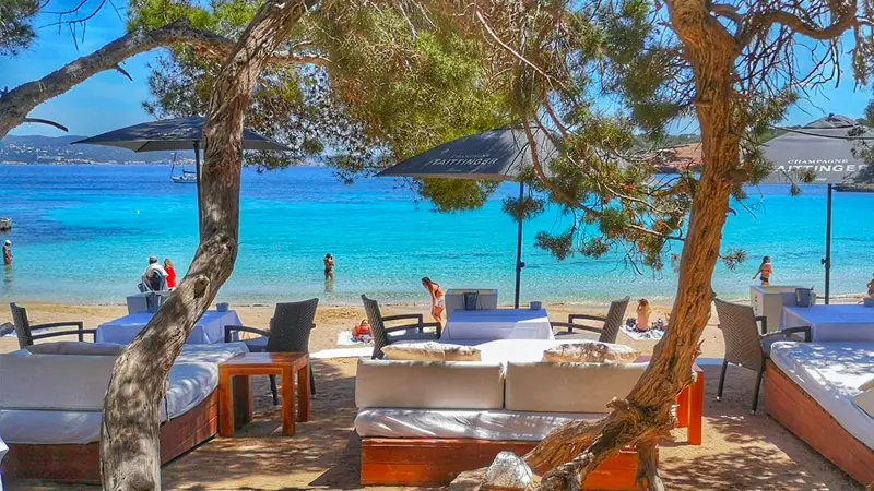 Cala Bassa Beach Club (CBbC) 