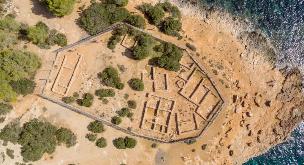 The Ancient Phoenician Settlement of Sa Caleta