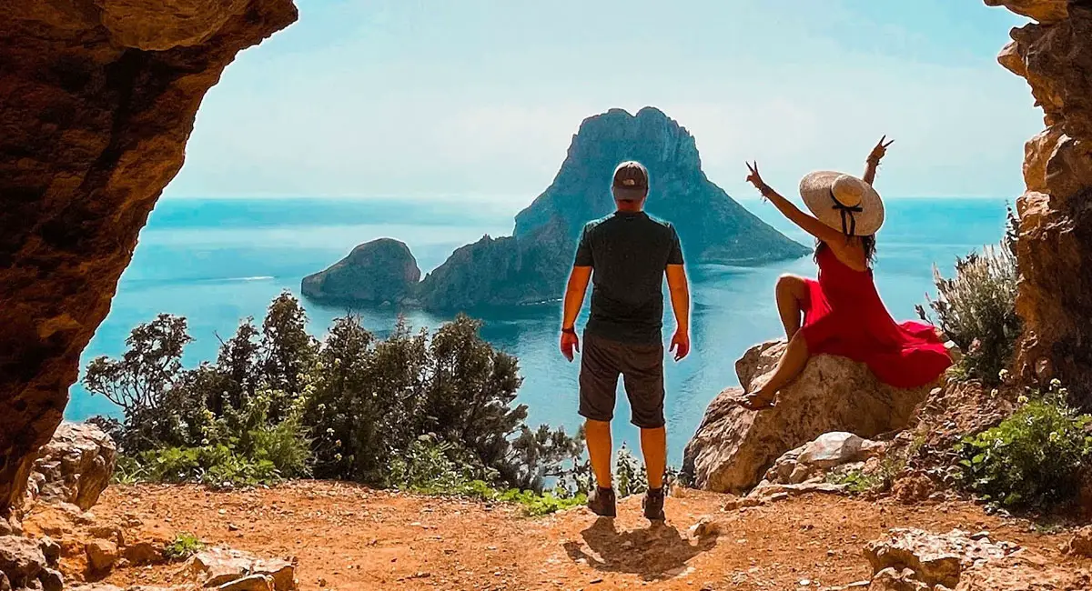 How the Ibiza Tourist Vehicle Cap Affects Your Summer Plans