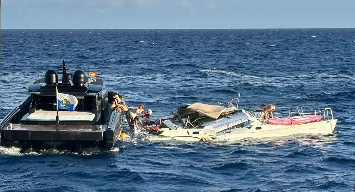 Boat Accident in Ibiza Leaves Woman Seriously Injured After Violent Crash