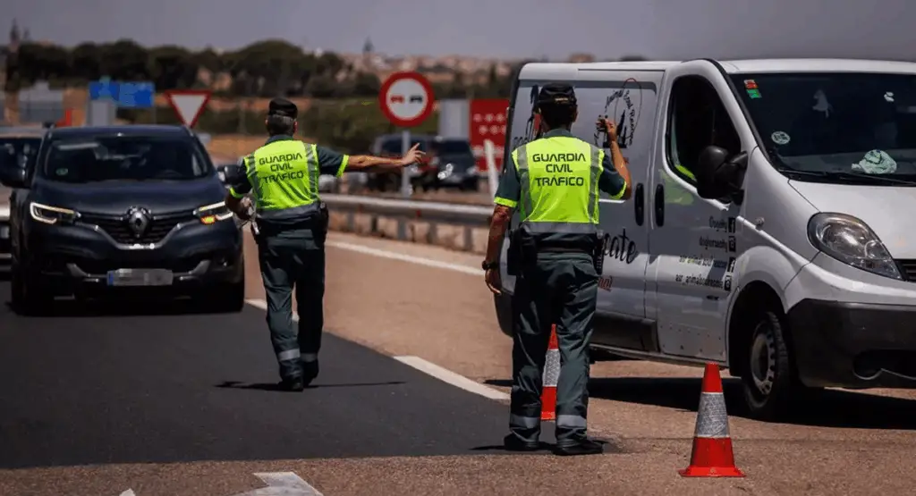 Ibiza Speeding Arrest: a 20-year-old drove 186 km/h in 80 km/h zone — serious charges now pursued.